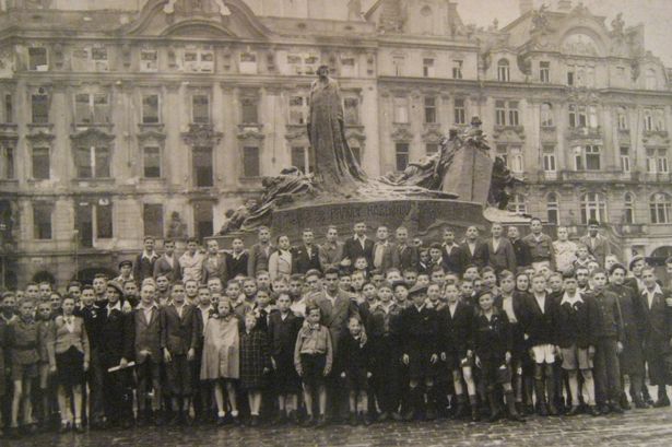 As we recall one of the darkest hours of human history, we must also reflect on the situation in Europe today.

Let us resolve to stand up against racism and bigotry and fight to protect oppressed people across the globe. 

#holocaustmemorialday2018 #ChooseLove