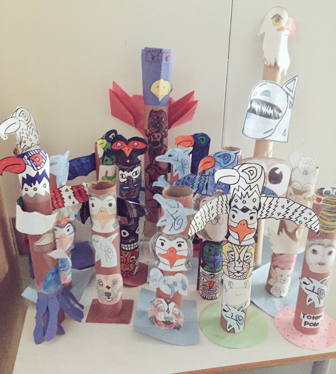 MissHenryTweets's tweet photo. The students family Totem Poles turned out beautifully! Who are the important people in your life/family? https://t.co/XU7e5AkOI4
