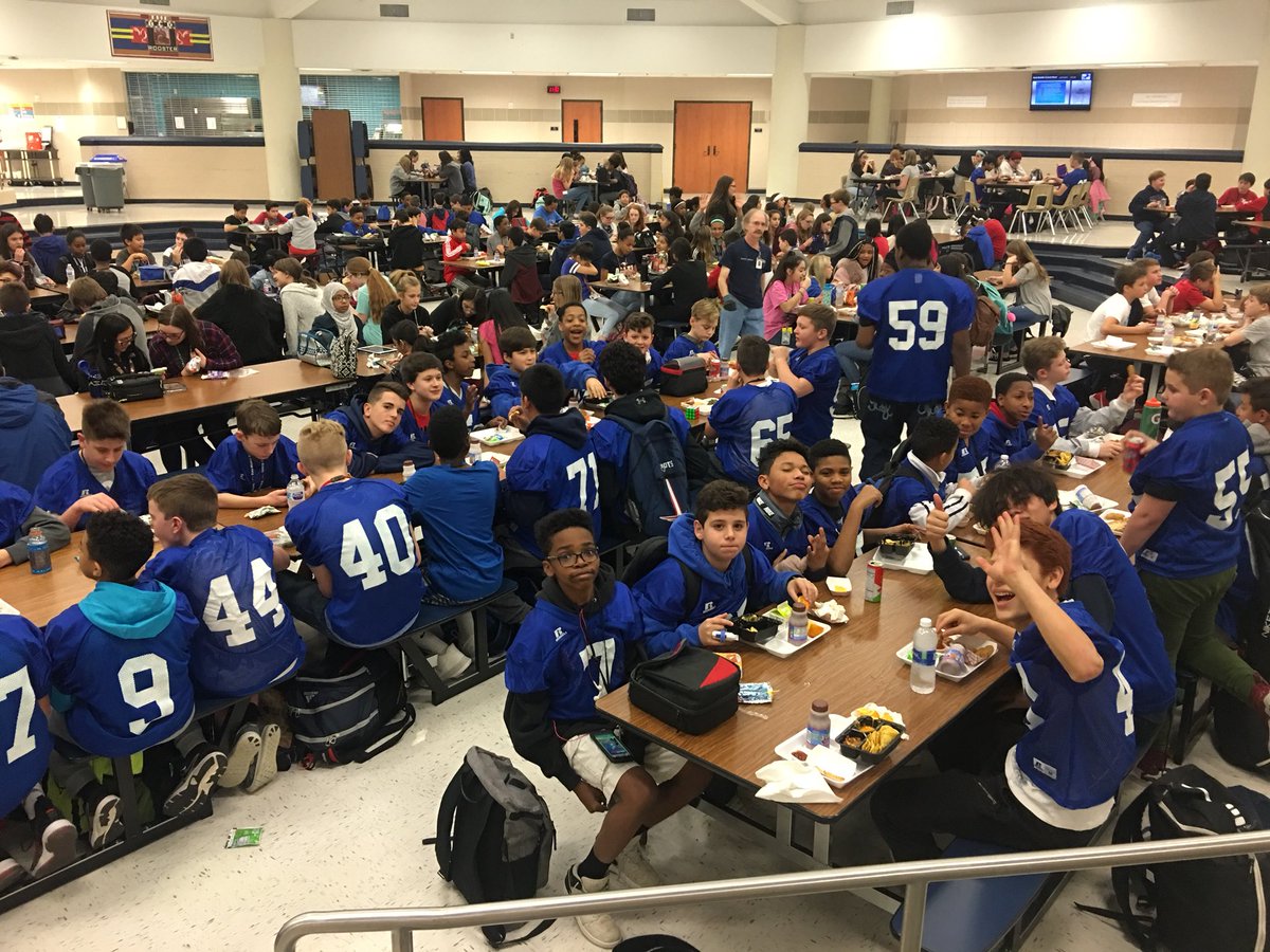 cskoder's tweet photo. Nothing can describe the feeling of losing a student. It leaves a hole in our campus and a hole in our student body. On this day that we have to say goodbye it is a heartwarming sight to see our football players, who lost their teammate, band together and show support. #FMSLegacy https://t.co/cV5rHsk1k0