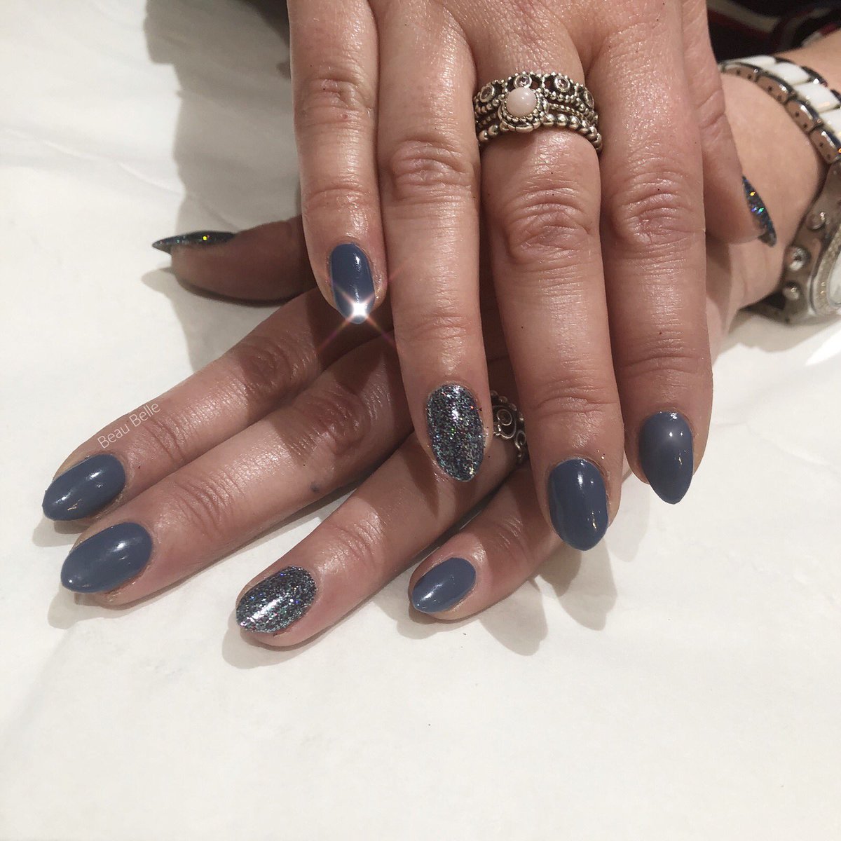 beaubellesalon's tweet photo. Denim Patch 💙 #BeauBelle #DenimPatch #Shellac #CND #Nails @cndworld https://t.co/XqJM7qxmbd