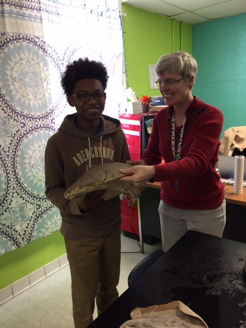 HankinsMiddle's tweet photo. Greg Graeber, marine educator, from the Dauphin Island Sea Lab visited Mrs. S. Serra's science classes today.  Students were given an opportunity to participate in a touch lab to examine a variety of sea life. https://t.co/Z2Lj6QJY9n