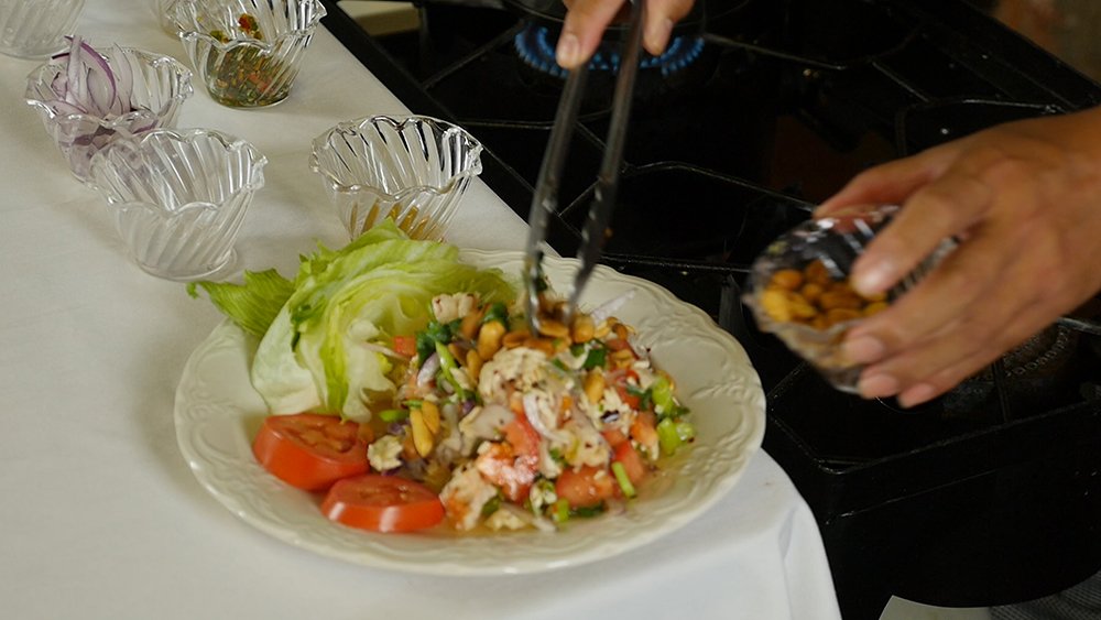ChessFun's tweet image. Yum Woonsen Salab - Food of Thailand. Watch video: dld.bz/gvE7a