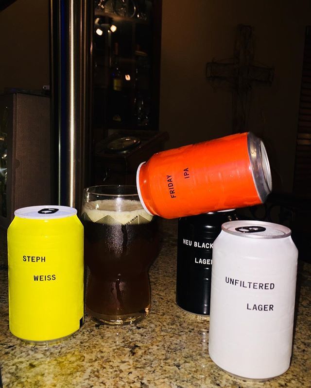 DaveStarley's tweet photo. 👌🏻👍🏻
‘No brainer’!! It is #friday after all!
@andunion #ipa .
@tastingleague @leagueofbeers
#stephweiss #neublack #unfilteredlager #lager .
#craftbeers #craftnotcrap #cheers #starleys #craftbeersnob #craftbeertography #mestarley #iamstarley #beer #… https://t.co/gIfGxgESdg https://t.co/mst6YyZWbD