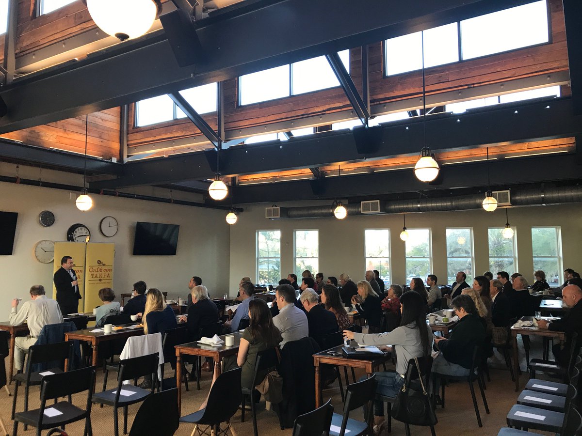 WeWereYahoo's tweet photo. Had a great time this morning at the @OxfordExchange and on #MoneyPowerPolitics speaking about my book #WeWereYahoo. #sayfie #flapol #fladems #PutARingOnIt #RingforCFO #JeremyRing #innovation #WeWereYahoo https://t.co/znbbj98D9q