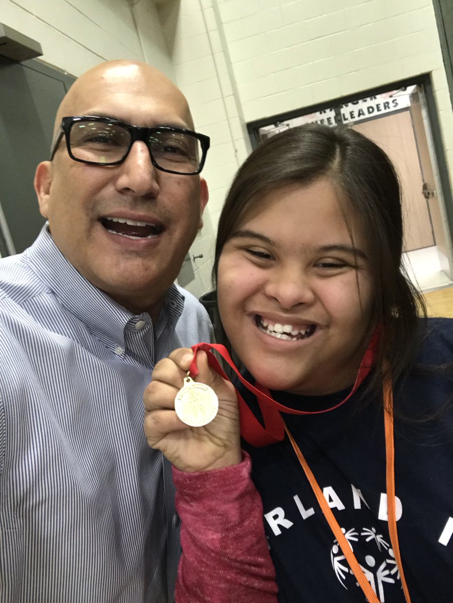 drlopez23's tweet photo. Thank You GISD Special Education Department for a fabulous Special Olympics. Naaman Forest HS hit the mark as world class hosts. All the athletes are to be commended. They are extraordinary individuals. My Lauren had a blast! #ChooseGarlandISD https://t.co/rkp3aEWyZq