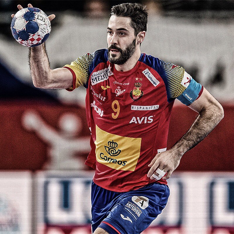 Felicidades <a href="/Raul_Entrerrios/">Raúl Entrerríos</a> &amp; <a href="/valerorivera/">Valero Rivera Folch</a> amazing performance. #RoadtotheFinal #ItsOnMe