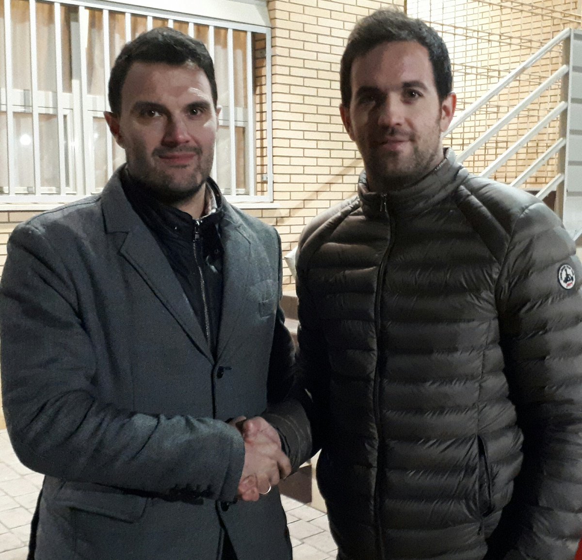 Damos la bienvenida a Jesús Torres. Nuevo entrenador del Monzón Villa Pepita en LN Juvenil. Bienvenido a casa Chuso. #Monzon #canterarojiblanca