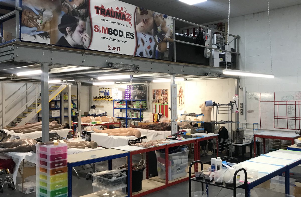 SIMBODIES's tweet photo. What a week....super busy and crazy productive!! Happy weekend to all our team, relax you deserve it!! @SIMBODIESglobal @SIMESSENTIALS https://t.co/3pO61tO6Zd