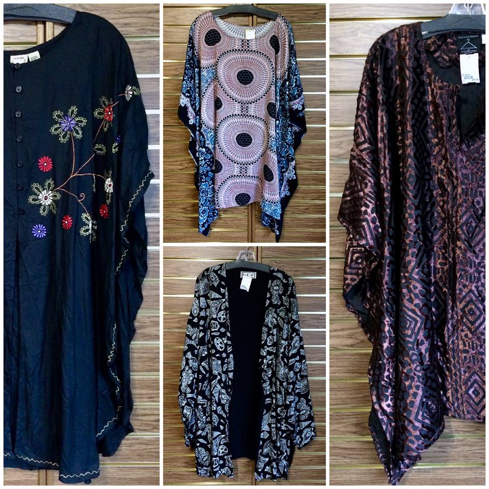 TwoBigBlondes's tweet image. Variety of #OpenSize #Ponchos &amp;amp; Tops in wonderful #Bohemian &amp;amp; #Eclectic patterns &amp;amp; styles. Pieces $18-$35 #plussize #shoplocal #pnw  #designer #plussizedesigner #designerdress #vintage #plussizedress #plussizeboho #boho #caftan #twobigblondes #imabigblonde #seattle #tbb