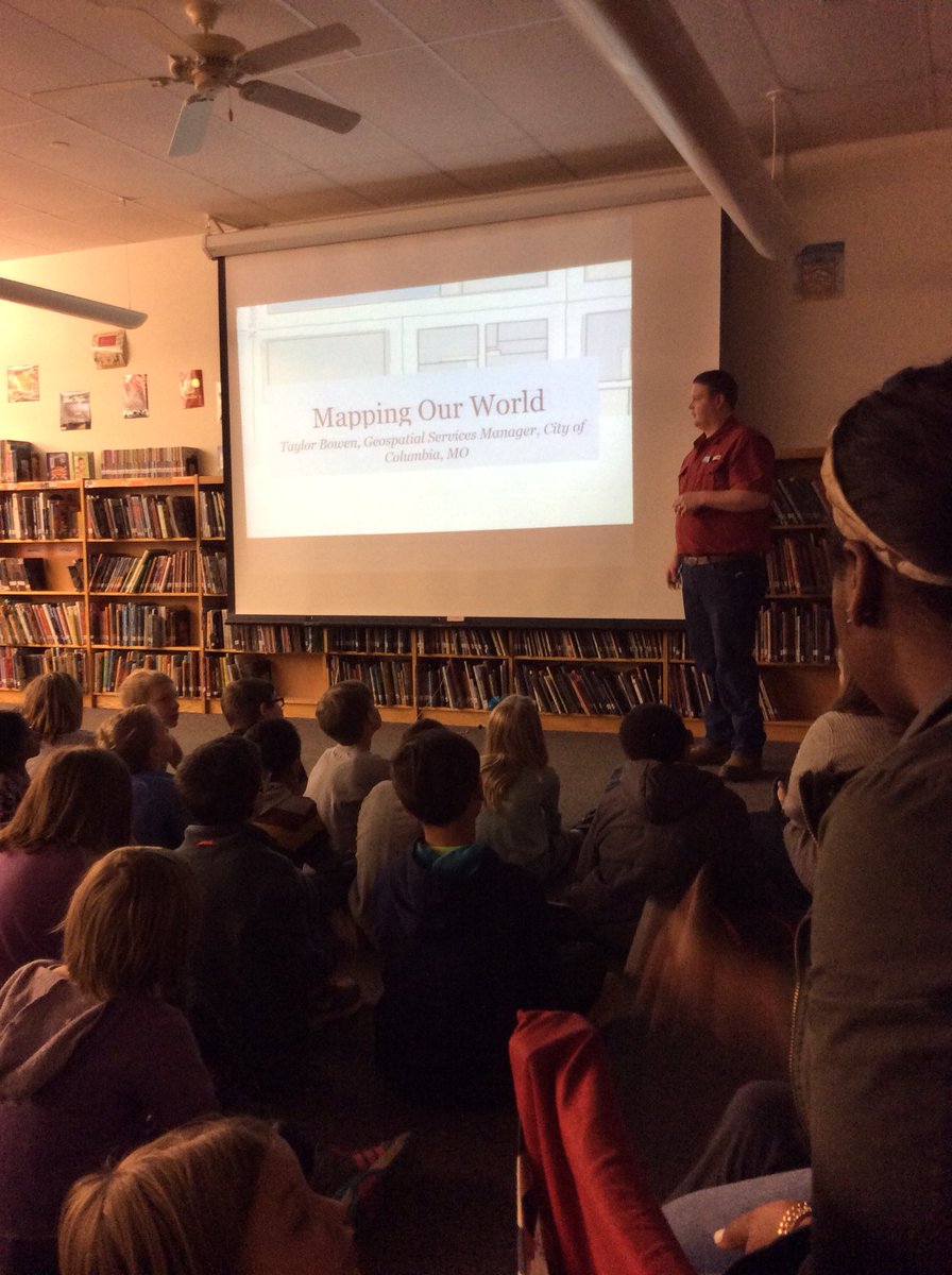 Mrs_Howell217's tweet photo. Thanks Mr. Bowen for coming to make our Geography unit even better! https://t.co/yGtnwoykDC