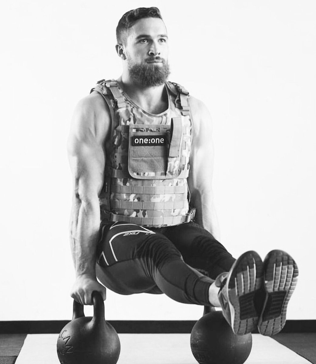 It all comes down to one thing, how badly do you want it? #2xu #2xucanada #2xucompression #fitness #workout