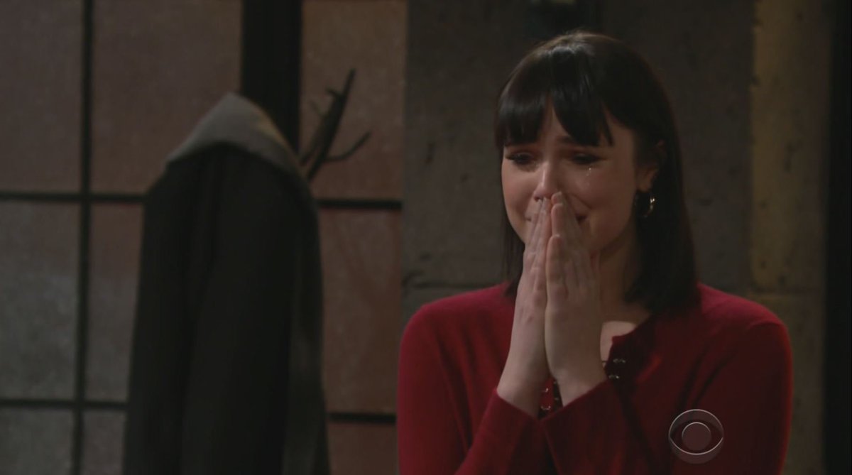 KingMinos777's tweet photo. Noah: "Here I am again, dealing with all these lies and secrets, but this is the last time. We're DONE!" #YR #RIPNessa https://t.co/muyKDSToSF