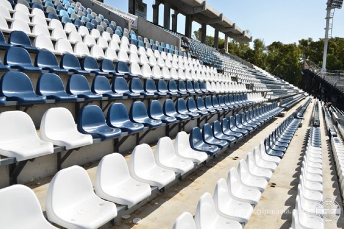 221radio's tweet photo. #CGE #GELP | El Lunes vuelve #LaRevolución y te regala dos plateas para ir a ver @gimnasiaoficial - @CARCoficial. Seguinos y participá dando RT https://t.co/9Cd2ZisgUy