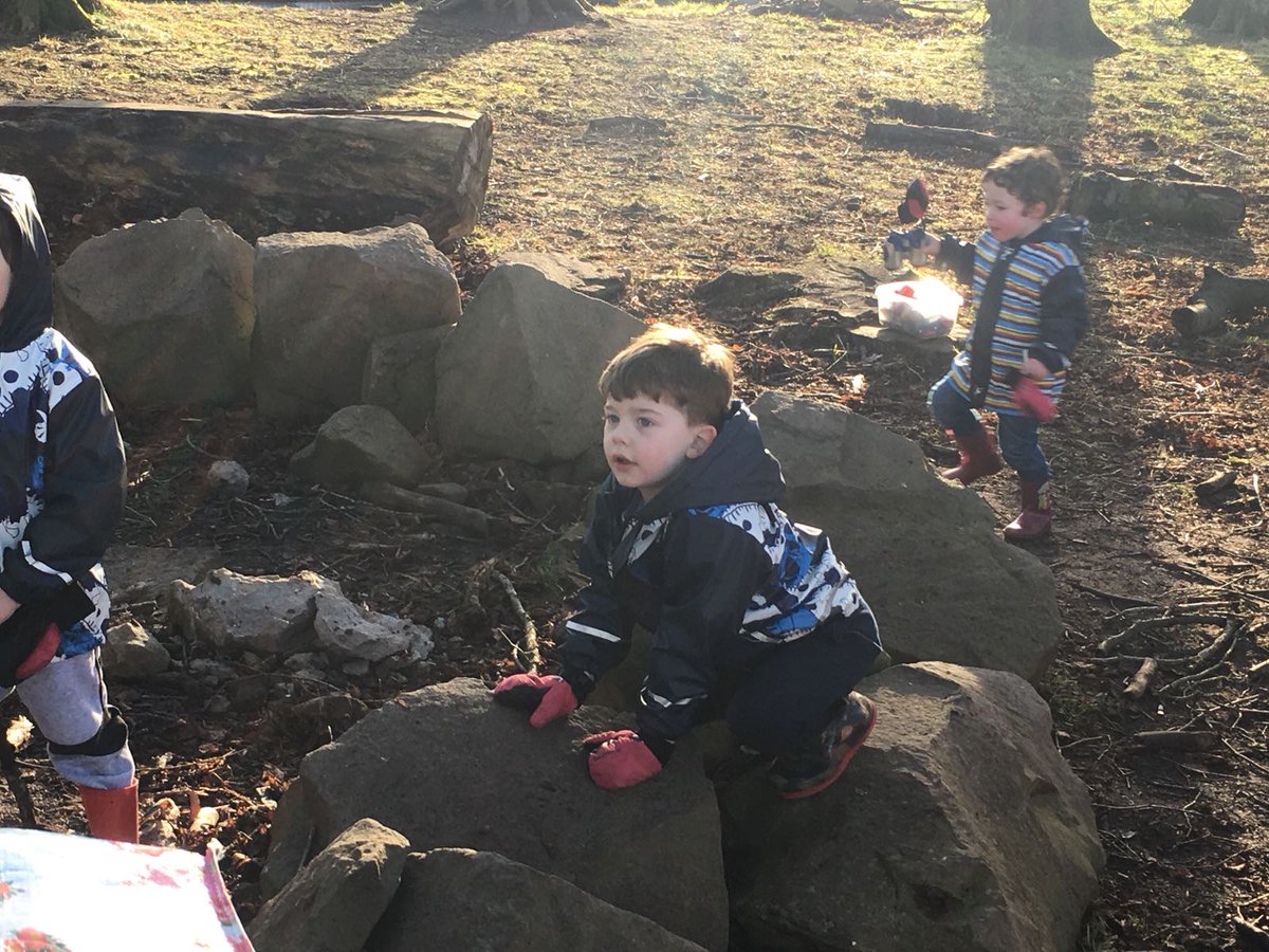 LanarkPrimary's tweet photo. Woodland Play with our early learners #hideandseek #birdwatching #Rockclimbing #tentmaking https://t.co/Oxjvs0wq4g