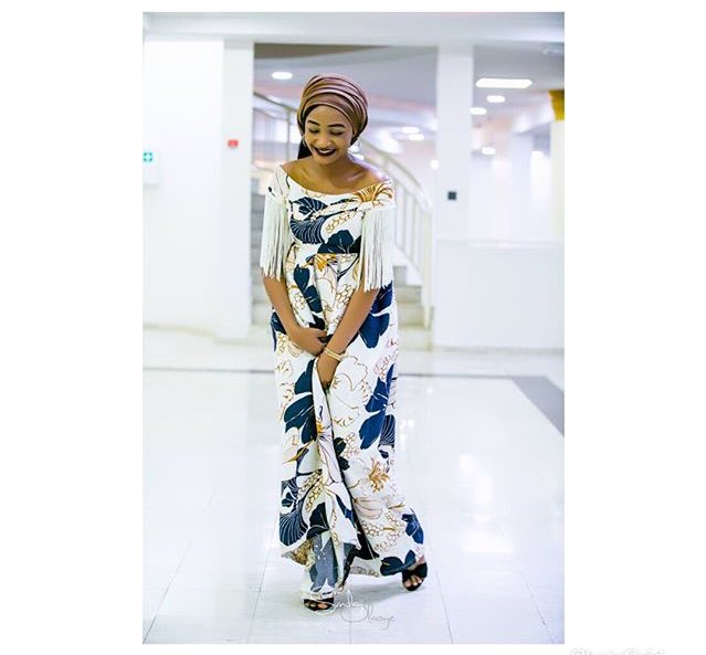 Rayyan_Tukur's tweet photo. Her mama said : notting can brake her or lead her astray💎💏❤️. when acting becomes a habit then success becomes your lifestyle!!!
#CoverWoman #Rahamasadau #WomanExplorer❤️ #FavoriteAdventurer🏞 #RahamaSadauYear🙌 https://t.co/s3ROoVzurb