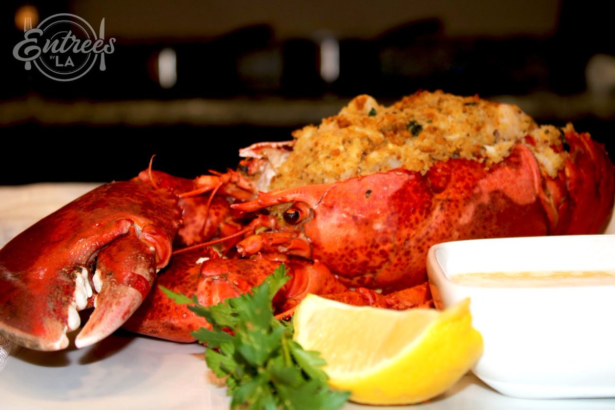 EntreesByLA's tweet photo. With #ValentinesDay right around the corner, try my stuffed #Lobster #recipe!! A perfect romantic #dinner!! @entreesbyla #cooking #delicious #foodie #Foodblogger #Entreesbyla https://t.co/Wa8Mx2CSO9