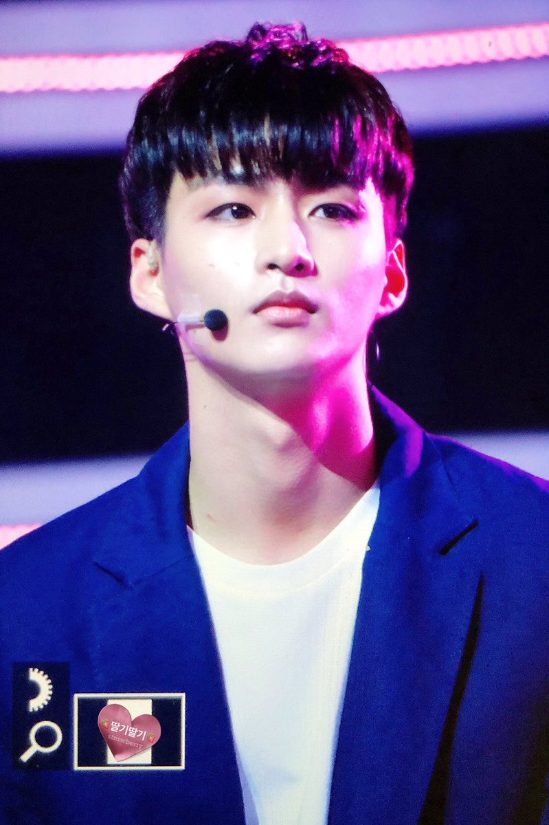 x2_strawberry's tweet photo. ㅠㅠㅠㅠㅠㅠㅠㅠ

#로미오 #ROMEO #현경 #HYUNKYUNG 
#현종 #김현종 #믹스나인 
@teamct_romeo 

180126 https://t.co/9DnljCi740