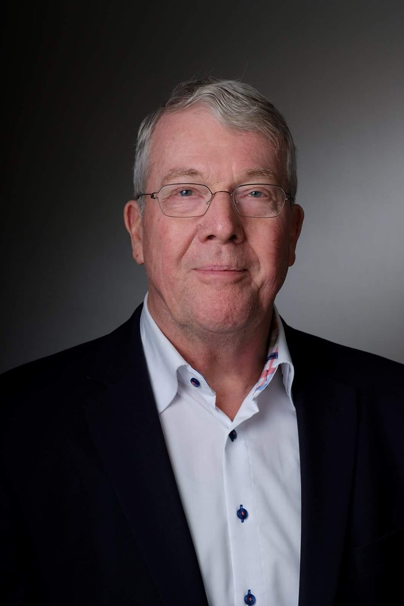 VVD_OostGelre's tweet photo. Nr. 15 - Paul Wentink #GR2018. 
VVD Oost Gelre: Gewoon. Doen. Nadere introductie 👉 https://t.co/A8dNIzo8fF https://t.co/ksHEpu6Rnd