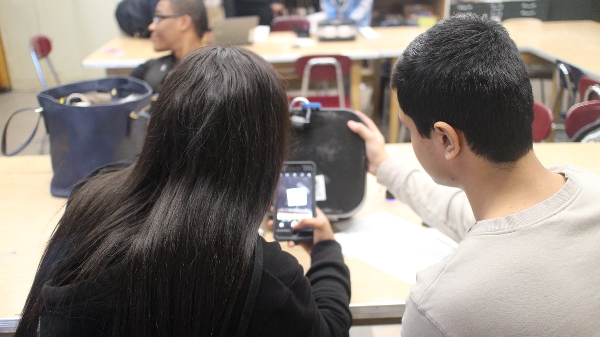 AMHS_Library tweet picture