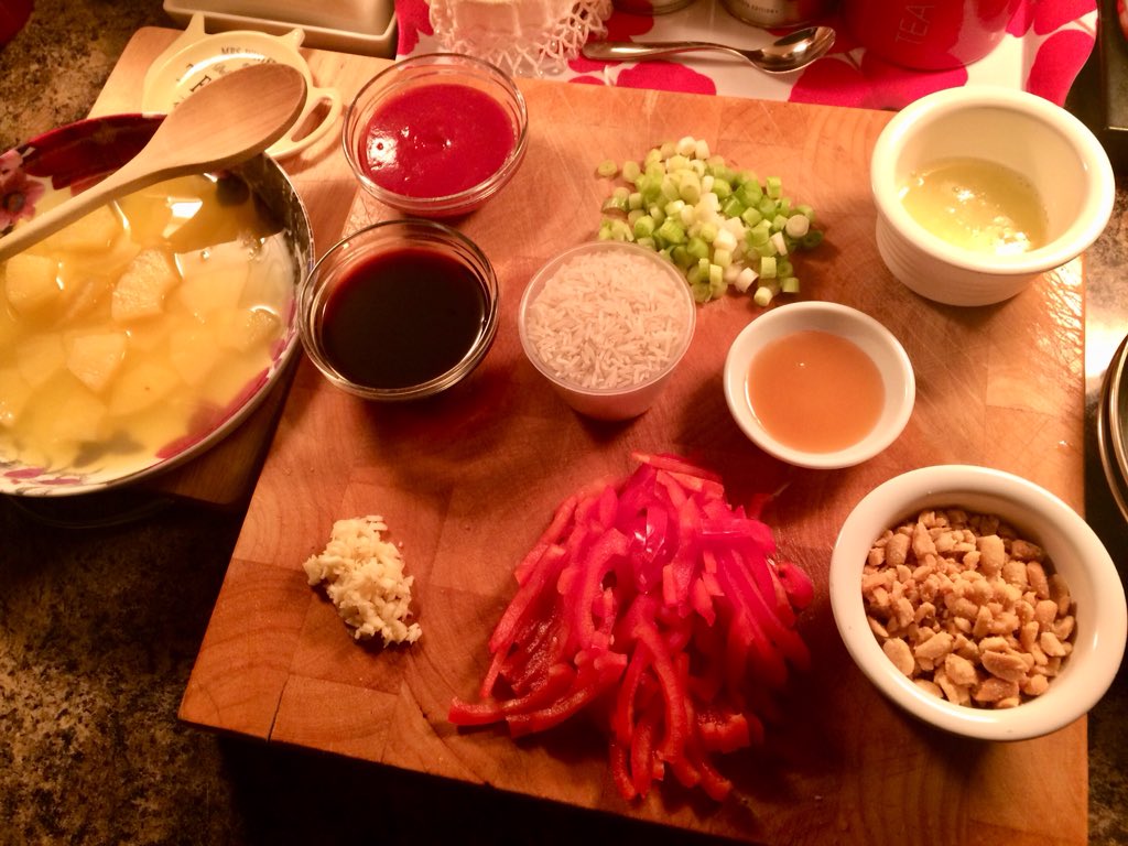 gillybobs12's tweet photo. The finished dish was amazing, Sweet and sour Pork balls with crunchy peanut rice c/o @lorrainepascale Wowsa #sweetandsour #porkballs #lorrainepascal https://t.co/3kY6qNuyLR