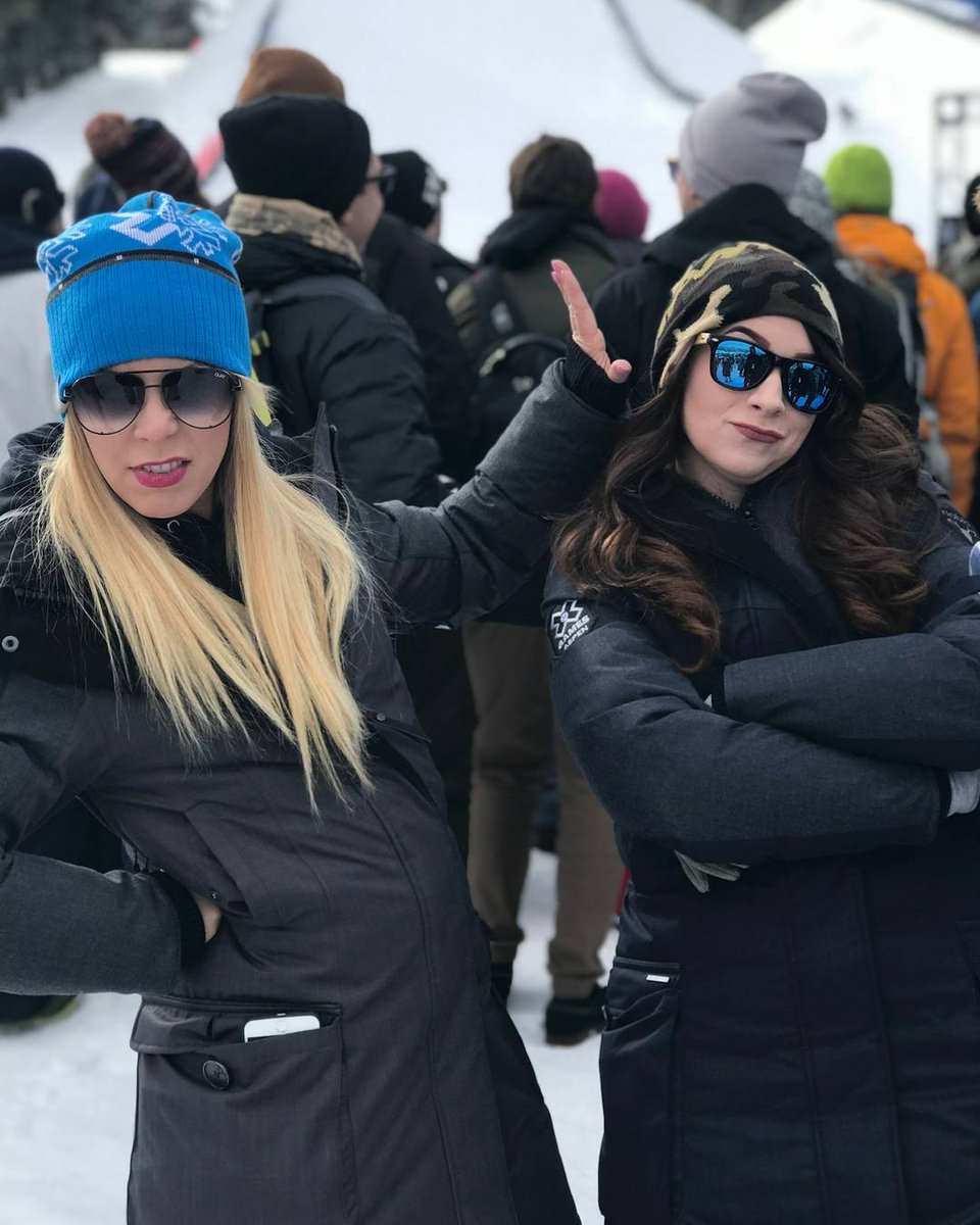 ktandres's tweet image. Who would have thought two NBA hosts could put aside their differences and share the mic on a mountain. #WolvesvsHawks  #xgames #xgfan #rightintheface