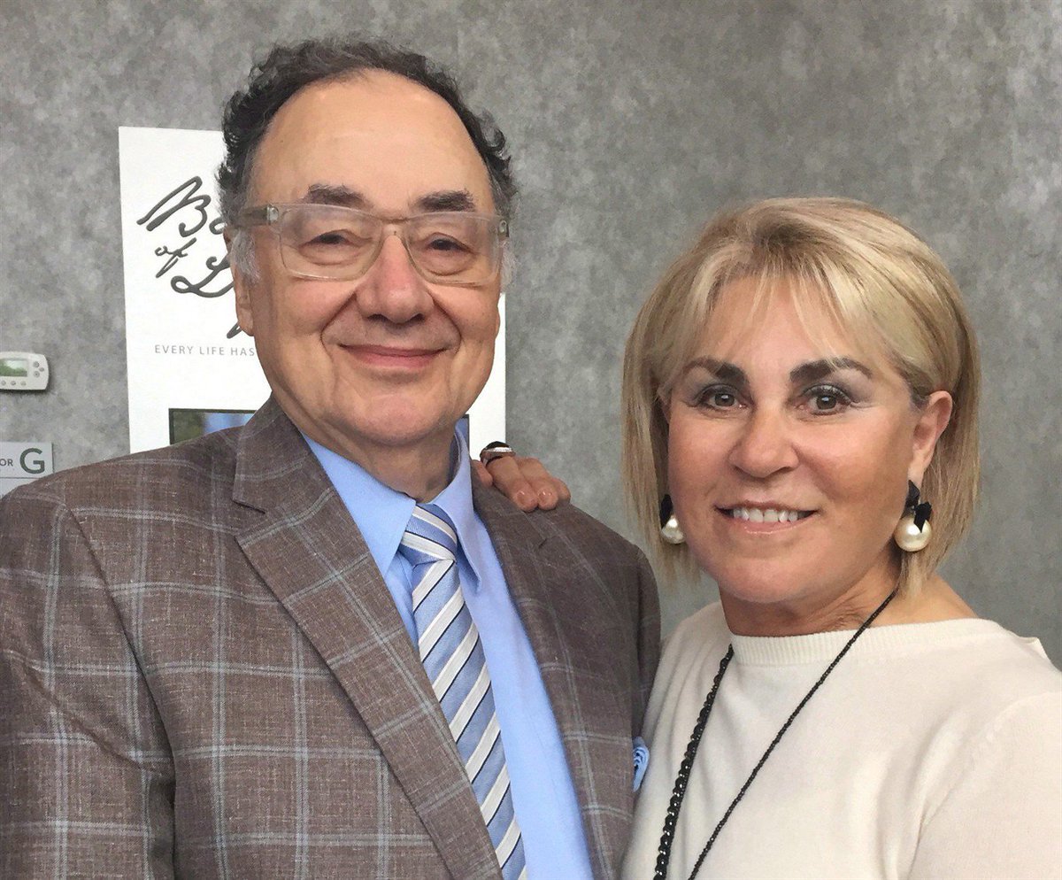 STORY: Deaths of Barry and Honey Sherman a double homicide: police bit.ly/2rKqQ6e https://t.co/WsDrASF68U