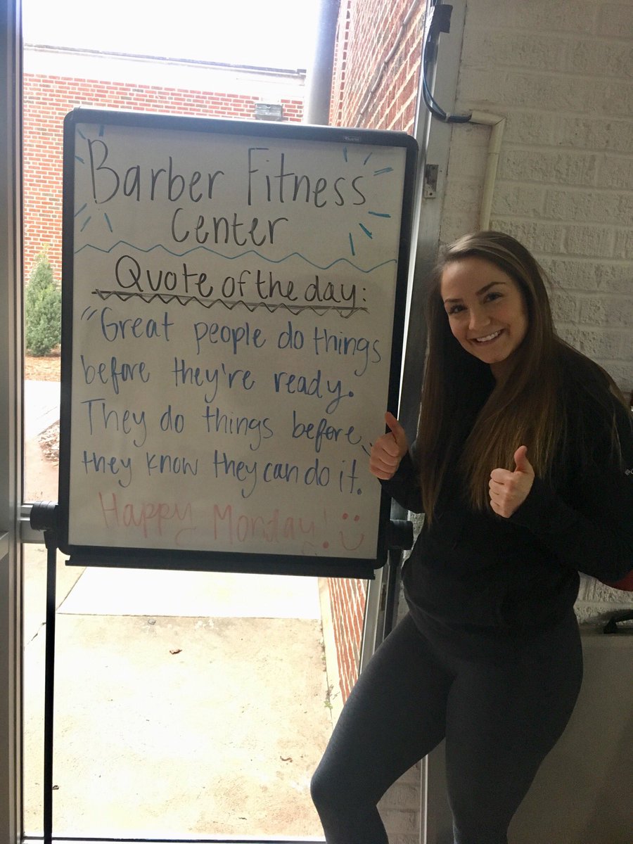 lowe_jayde's tweet photo. @Elizzabethhh3 is an Exercise Pysiology major in her final semester here at Drury. She is also the smiling face behind the Barber Fitness Center daily quotes! Thank you Liz, for helping make the gym a positive and motivating environment. #DUrecognition https://t.co/Dqfn2iE2tq