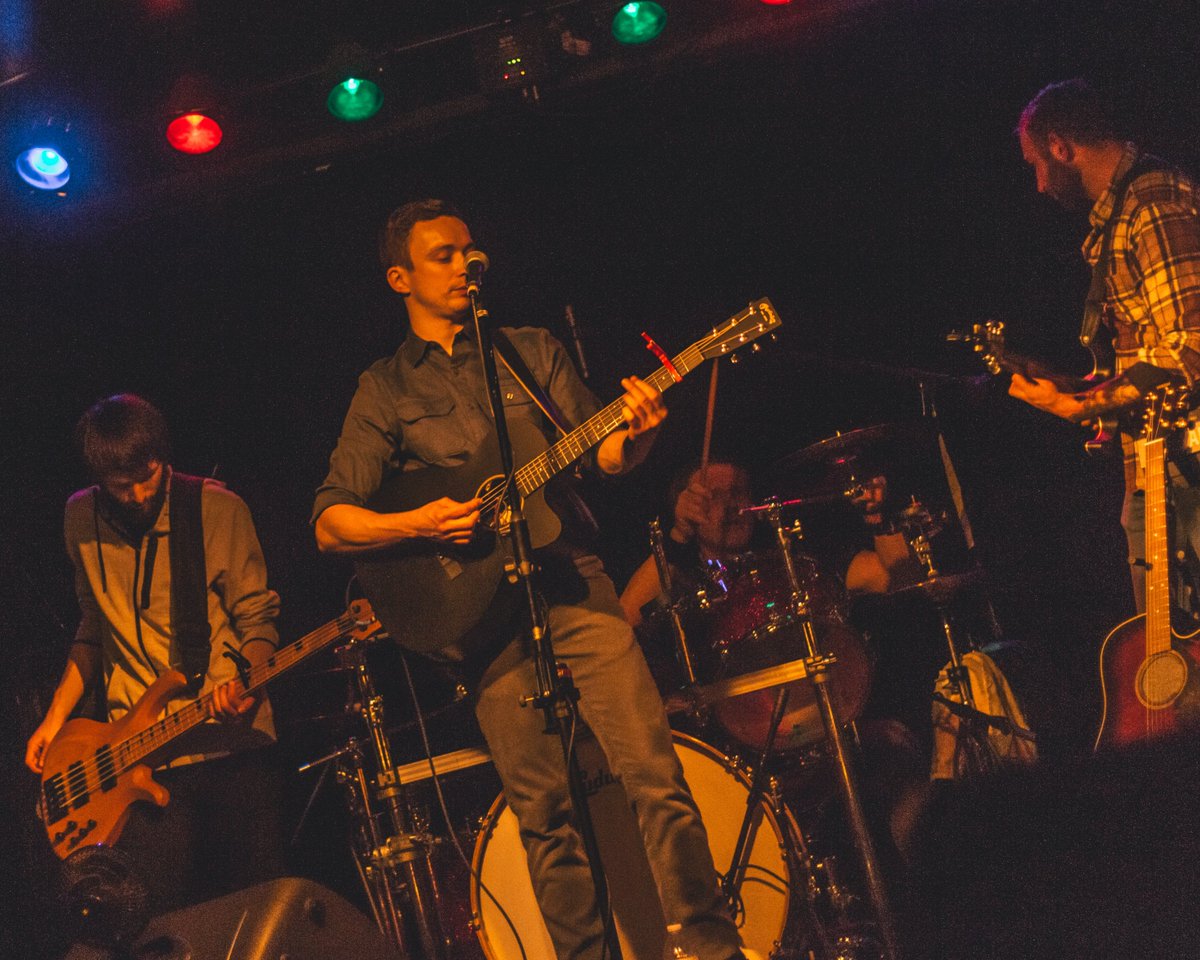 tangled_lines's tweet photo. @Summerfest ? More like Bummerfest if you don't bring Tangled Lines with you! #Milwaukee #livemusic https://t.co/j9Srp7rqrC