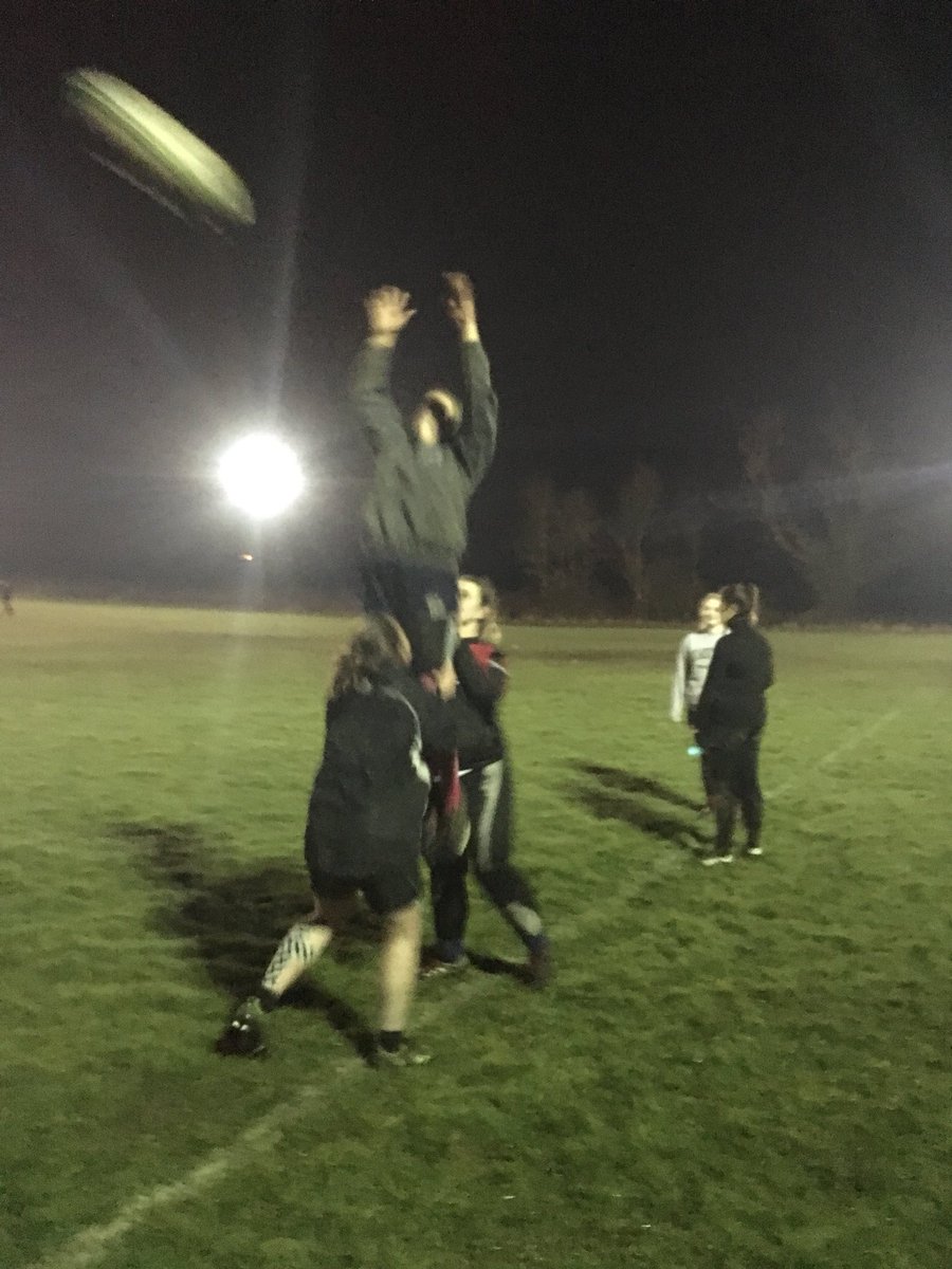 DMUWomensRugby's tweet photo. Moving on to line out work #fancyflying #onfridayswelift https://t.co/GBq8l8rNtg