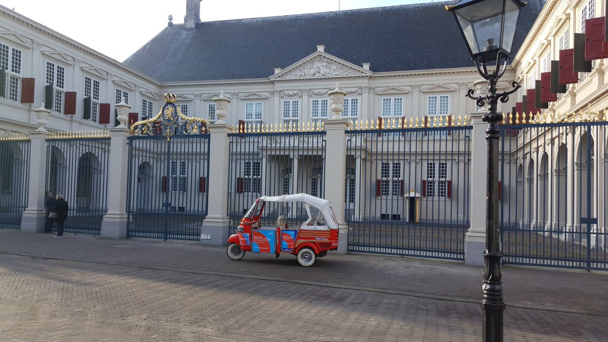 e_Choppers's tweet image. Vandaag hebben we gereden voor het #nationaalarchief ter promotie van het Plakkaat van Verlatinge #het pronkstukvannederland nu te zien op NPO 2