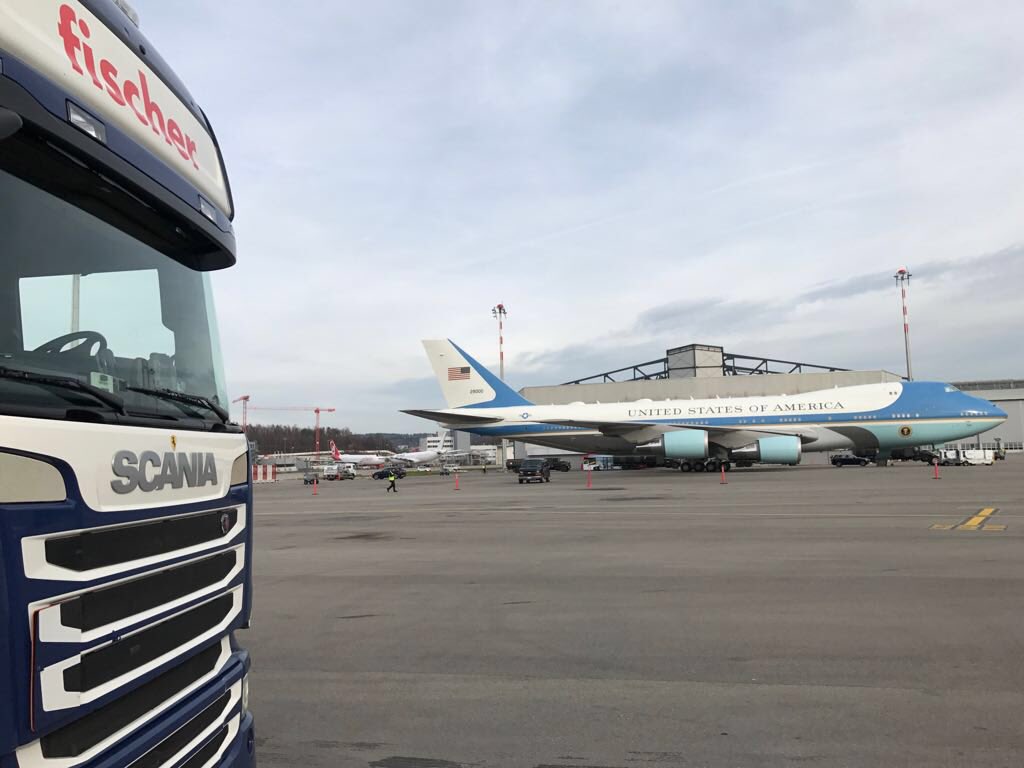 Van Eck meets #Airforce 1 #Davos18