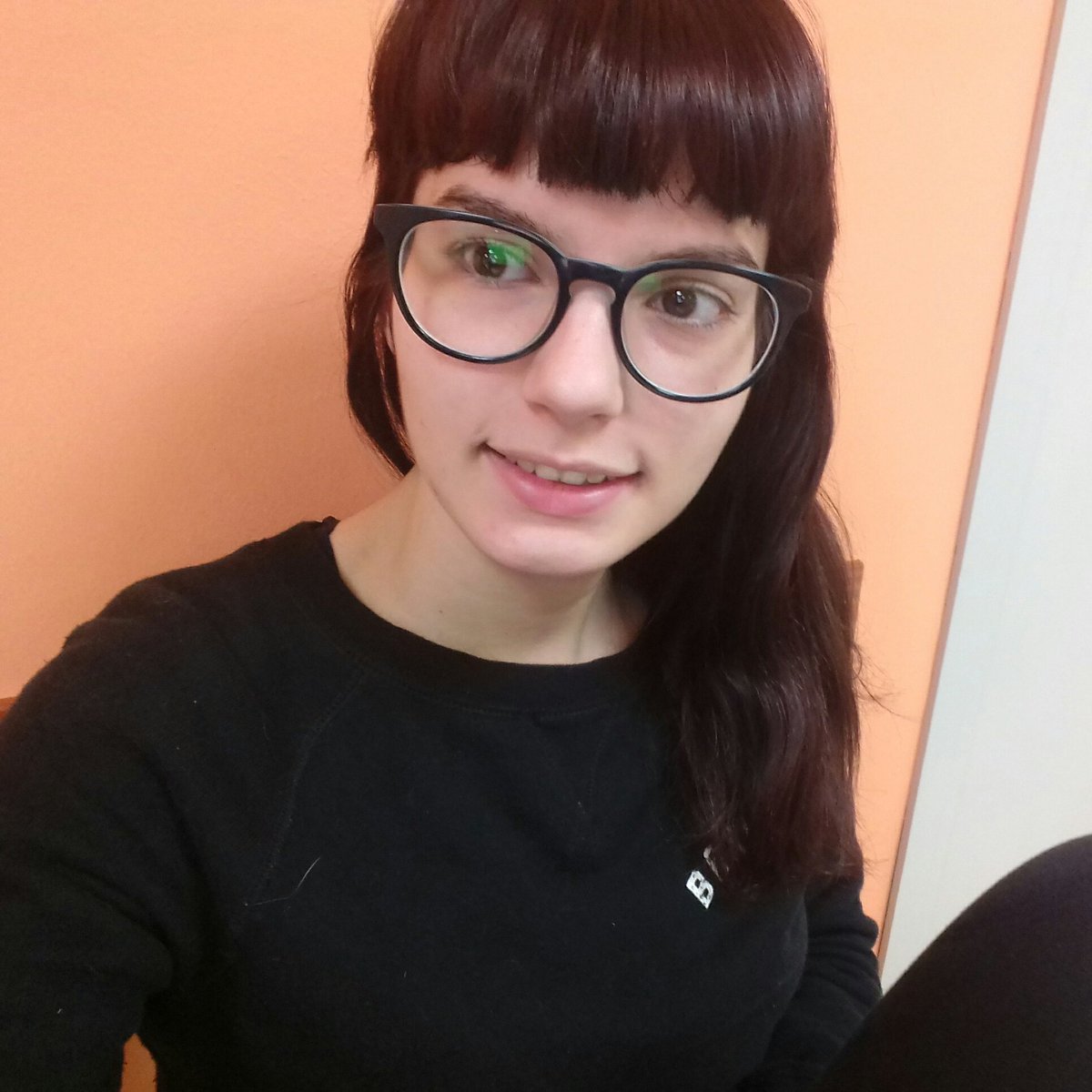debora_valentin's tweet photo. #FotoPerfilNova https://t.co/RNElbWraBp