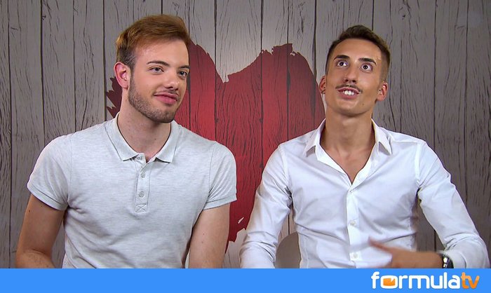 FormulaTV's tweet photo. Un soltero no se corta en #FirstDates544: 'Soy un poco cerdillo, mi fantasía es hacerlo en un confesionario' https://t.co/uqns45IgDL https://t.co/xNq6oWFMYK