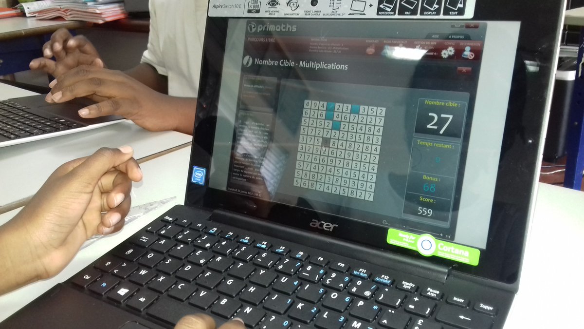 MaitresseCM1's tweet photo. Ateliers avec jeux divers et tablettes pour s'entraîner au grand concours de multiplications  #SemduNum https://t.co/4MOUqGKPMK