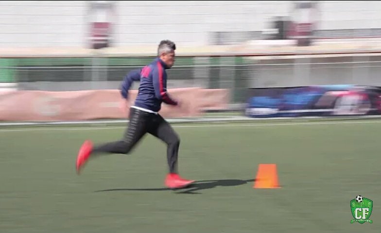 CreatorsMexico's tweet photo. Hace 3 días el YouTuber @tomametenoch subió un vídeo a su canal titulado: "CLINICA DE FÚTBOL - LESIÓN COUTINHO"
#Youtube #Futbol #Soccer #Pambolero #Fotball  #Vlogger #Influencer #Creator #YOUTUBEMEXICO
Fuente y link del vídeo: https://t.co/3ztoHwX4Qj https://t.co/H2YSkkfFwE