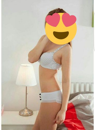 tek_nurcan's tweet photo. Böyle bi gecemize eşlik etmek isteyenlerin msj larnı bekliyoruz https://t.co/XmHNw49Dk6