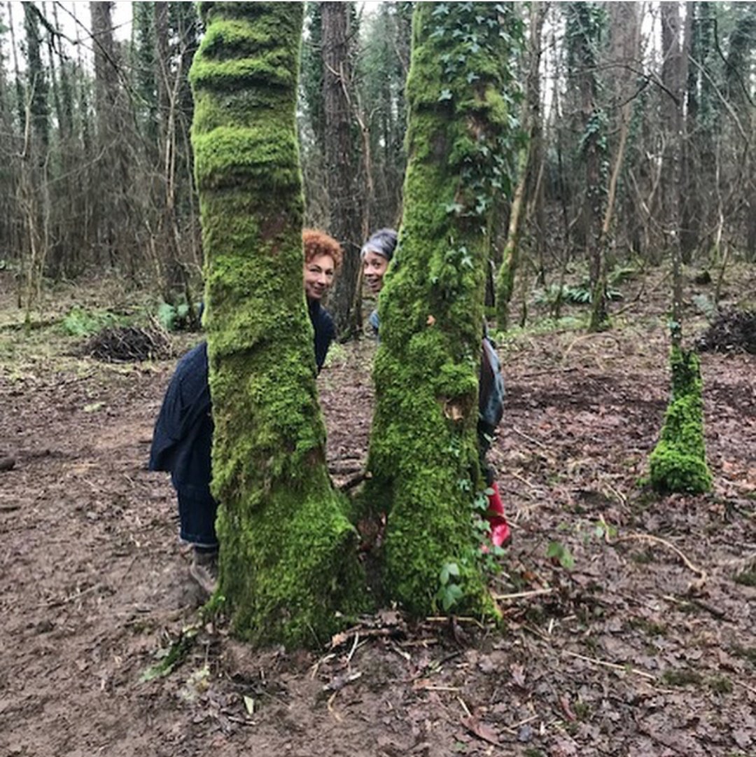 #AlexKingston and #ValariePettiford on set of #ADiscoveryOfWitches (posted via Alex's IG)