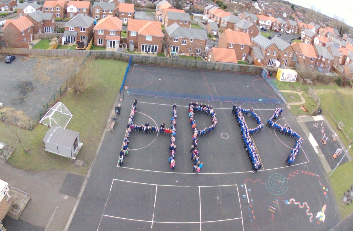 stenhouse_ep's tweet photo. Amazing to be a part of @Hadrian_Park time capsule! Need to practice my drone skills! @NTSCITT https://t.co/KfzVwkY8Vp