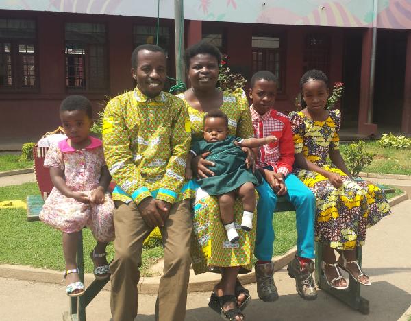 The Apostle Paul wrote that the Church will be dysfunctional if all  believers try to do the same job. While all believers are called to join God in His mission, the specific ways in which we participate are different. tiny.cc/5mbmqy