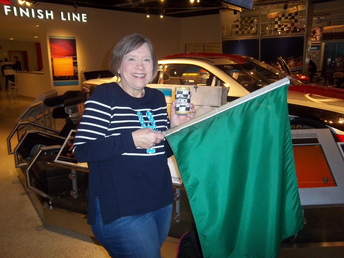 koalavg's tweet photo. Green flag Let's go racin'!!! #BuschtoDaytona #ContestFlag https://t.co/JnkFjJEfq5