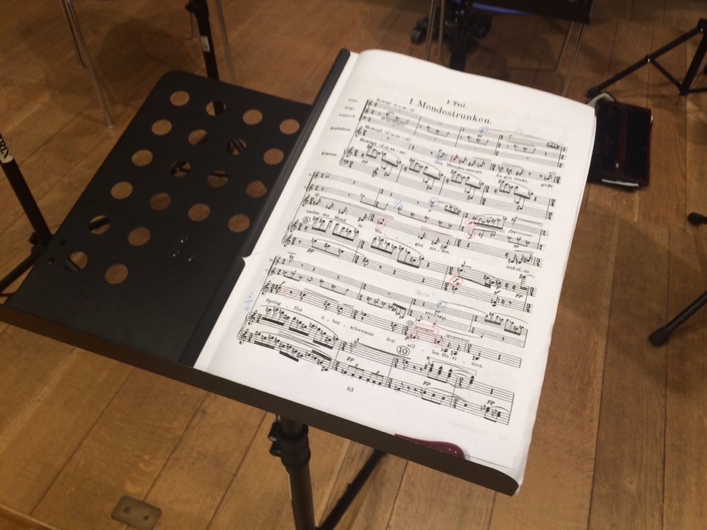 NataleSiena's tweet photo. Domani torna la grande musica con il ‘Concerto per il Giorno della Memoria’, in programma alle ore 21.15, al Costone https://t.co/ArRdnaCoBt