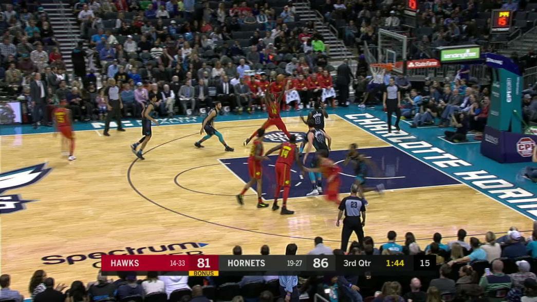 Crypt0Dari's tweet image. #NBA  Collins With The Put Back Dunk dlvr.it/QCxCDn