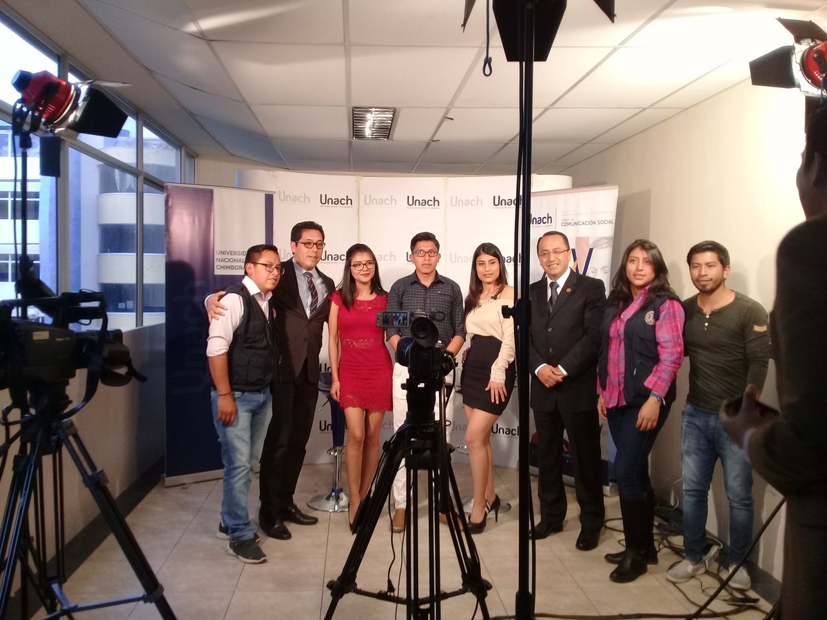 55Sanango's tweet photo. Y así culmina el XIV Seminario Eugenio Espejo, tres dias que han sido claves para la formación de la nueva generación de periodistas dispuestos a realizar un buen trabajo en la investigación periodística a beneficio de la sociedad 
#SemEugEsp
#ComunicaciónSocial
@e_unach https://t.co/n6Q4LDSBxV