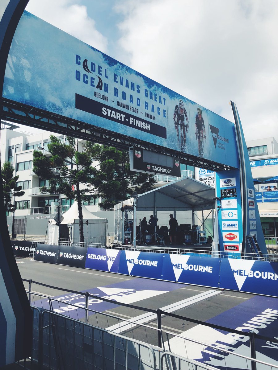 Cadel Road Race | Not long now until the #Deakin Women’s Race. #cadelroadrace #TeamDeakinCadel