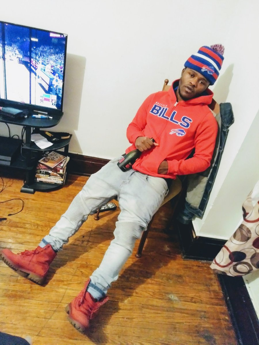 GPaidMoney1's tweet image. Everything turned into a Cost better believe da price 💯