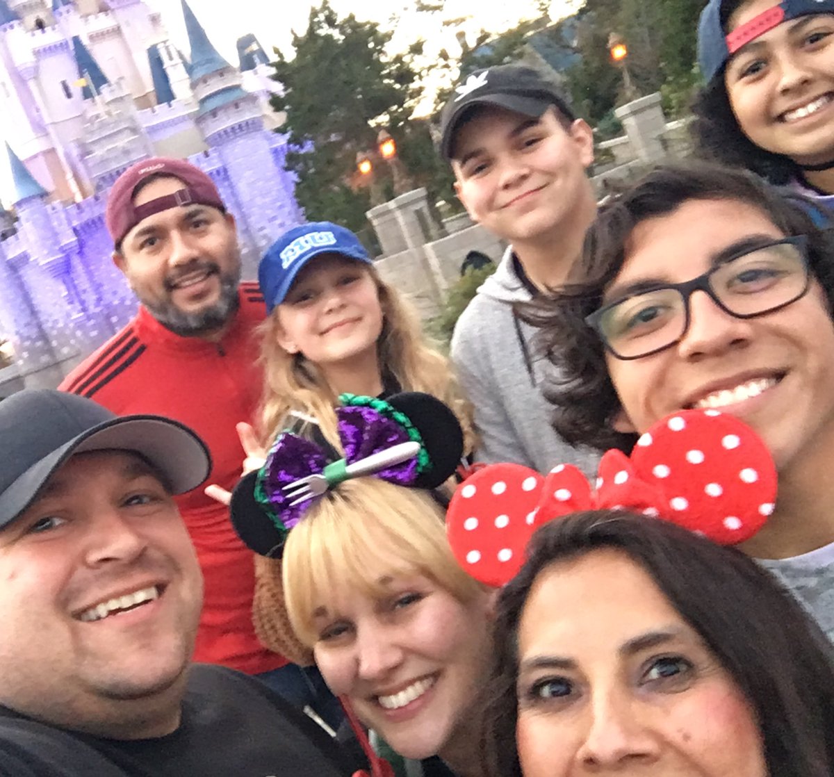 brandonfender's tweet photo. Been rolling with this crew for a few years now! Never a dull moment and a million laughs!
#FenderRuizVacation2018 #Disney #DisneyWorld #MagicKingdom #FenderFour #Castle #Crew #Laughs #Family #Friends #Florida #RoadTrip https://t.co/jQdQLk4YIw