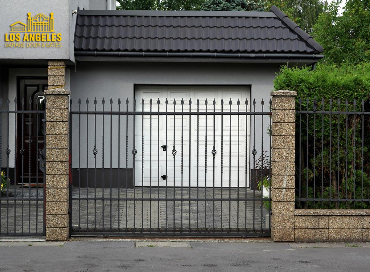 LAGarageGates1's tweet photo. If your Los Angeles driveway gate is giving you any trouble at all, our expert technicians can repair it in a fully efficient and professional manner. https://t.co/Ll68isUD9E (310) 299-0996 #GateOperatorRepair #LA #ElectricGateOpener https://t.co/ro0zkOlz0C