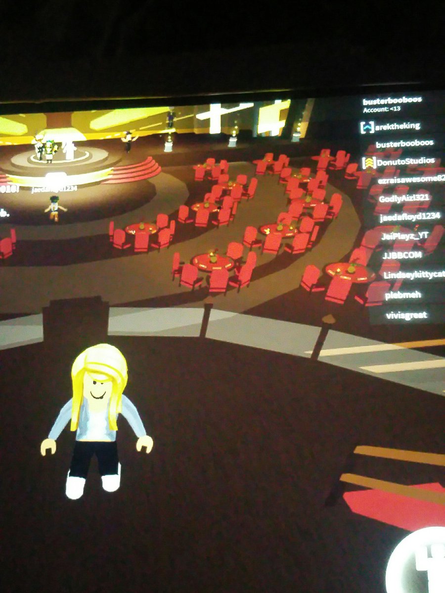 Roblox On Twitter Want A Chance To Win Free Robloxtoys Reply With A Screenshot Of Yourself In The Bloxy Theater And Use The Hashtag Bloxyawards Https T Co Gbc2ewfasj Https T Co Wr4pfbka9h Https T Co 0vfbuaqqoa - robloxhowtoscript hashtag on twitter