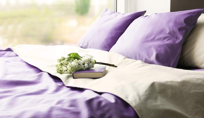 pointlomapaul's tweet photo. Want to spice things up in your home without going overboard? Pantone's color of the year could do the trick: https://t.co/sI4iWAnxj5 https://t.co/o7KmkehYTA