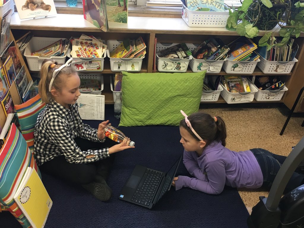 mrscolgansclass's tweet photo. Showing our science learning with FLIPGRID. #sceslearners #second36 #sciencerocks2C #2Ctechtime https://t.co/JIN3xJhCeP